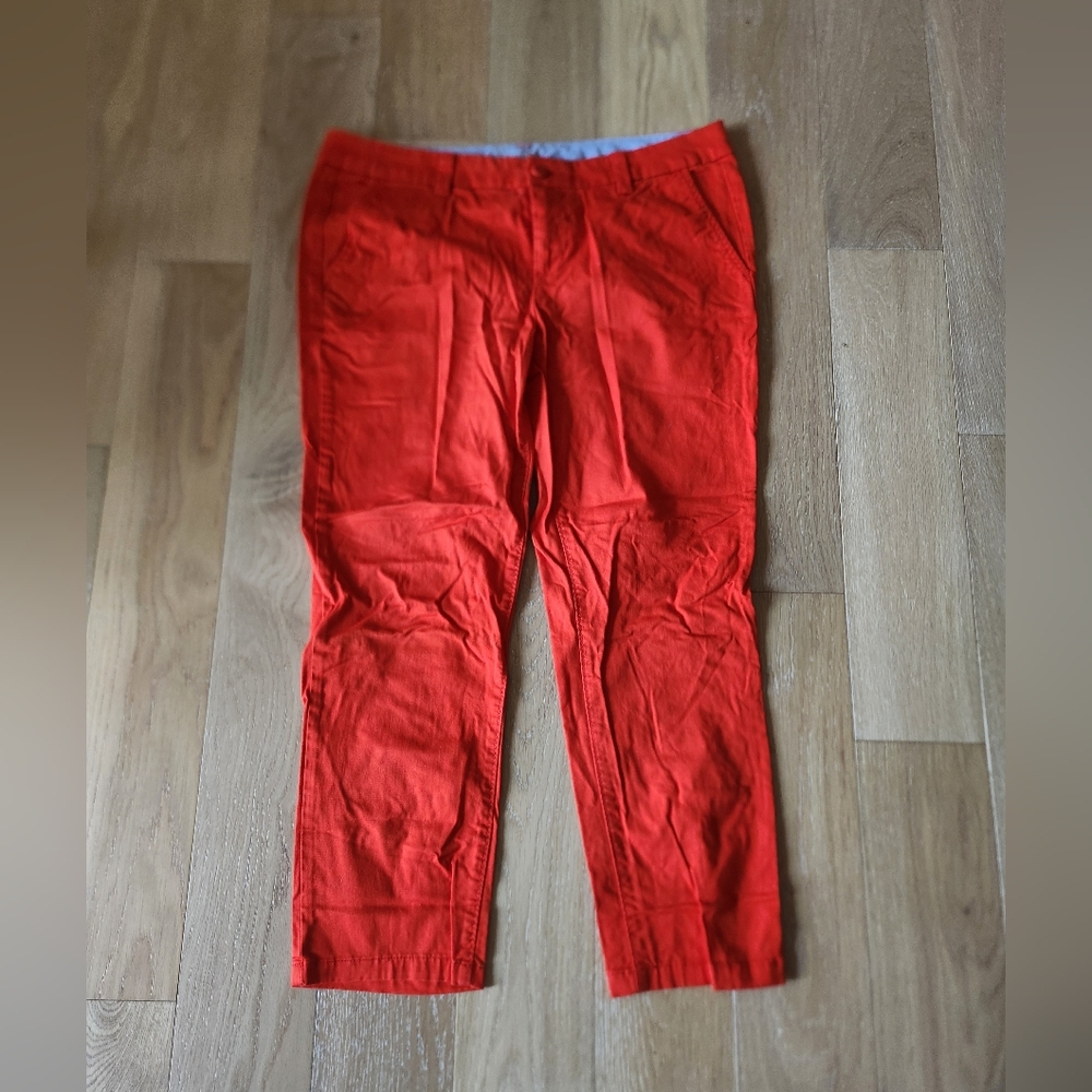JC PENNEY | NWOT bright cropped pants
